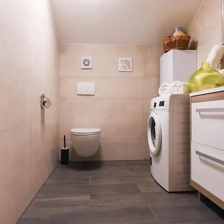 Maritimo Apartamento Zadar