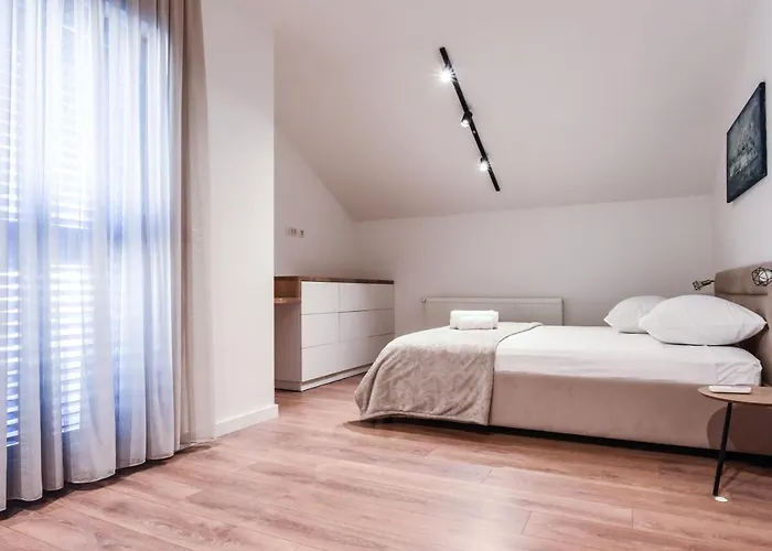 Maritimo Apartment